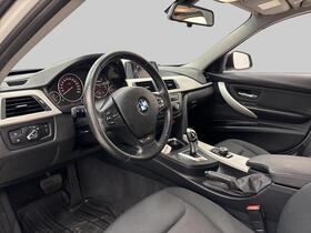 BMW 320 vaihtoauto