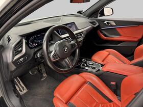 BMW M135i vaihtoauto