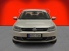 Volkswagen Jetta vaihtoauto