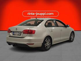 Volkswagen Jetta vaihtoauto