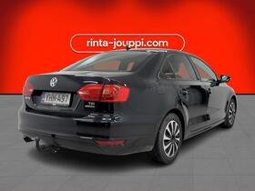 Volkswagen Jetta vaihtoauto