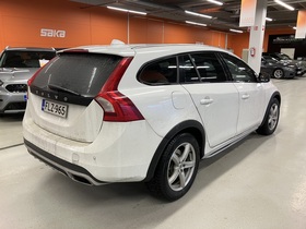 Volvo V60 Cross Country vaihtoauto