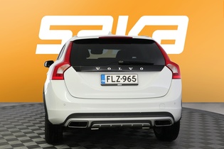 Volvo V60 Cross Country vaihtoauto