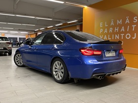BMW 330 vaihtoauto
