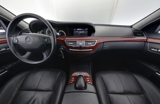 Mercedes-Benz S vaihtoauto