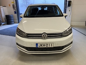 Volkswagen Touran vaihtoauto