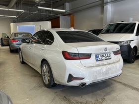 BMW 330 vaihtoauto
