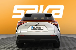 Toyota bZ4X vaihtoauto