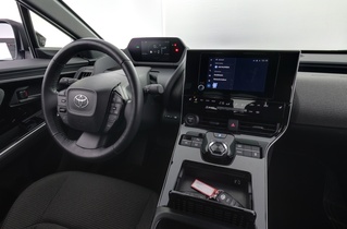 Toyota bZ4X vaihtoauto