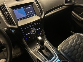 Ford Edge vaihtoauto