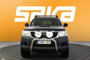 Toyota Hilux vaihtoauto