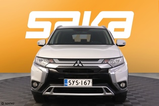 Mitsubishi Outlander vaihtoauto