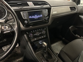 Volkswagen Touran vaihtoauto