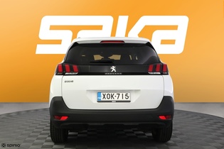 Peugeot 5008 vaihtoauto