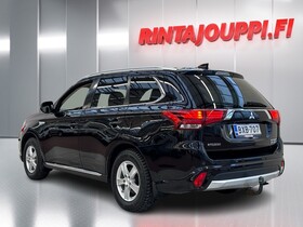 Mitsubishi Outlander PHEV vaihtoauto