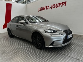 Lexus IS vaihtoauto