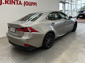 Lexus IS vaihtoauto