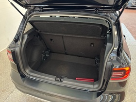 Volkswagen T-Cross vaihtoauto