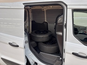 Ford Transit Connect vaihtoauto