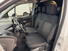 Ford Transit Connect vaihtoauto