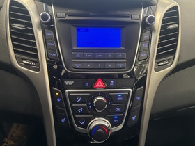 Hyundai i30 5d vaihtoauto