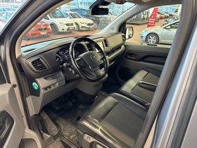 Opel Vivaro vaihtoauto