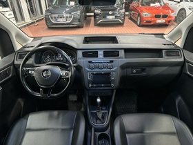 Volkswagen Caddy Maxi vaihtoauto