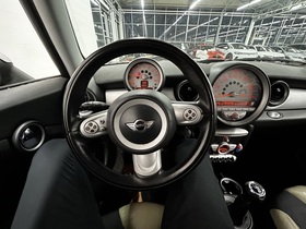 Mini Cooper vaihtoauto