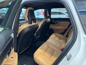 Volvo V90 Cross Country vaihtoauto