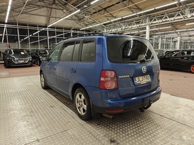Volkswagen Touran vaihtoauto