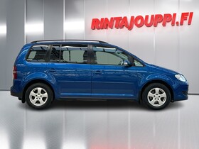 Volkswagen Touran vaihtoauto