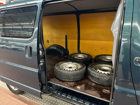 Toyota Hiace vaihtoauto