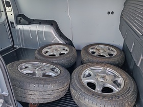 Volkswagen Caddy Maxi vaihtoauto