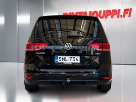 Volkswagen Touran vaihtoauto