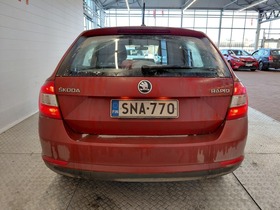 Skoda Rapid vaihtoauto