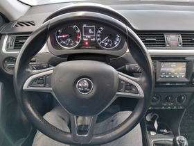 Skoda Rapid vaihtoauto