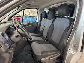 Opel Vivaro vaihtoauto