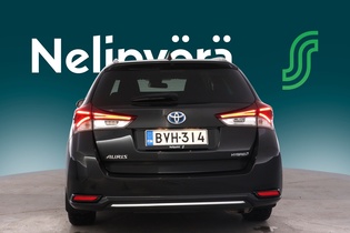 Toyota Auris vaihtoauto