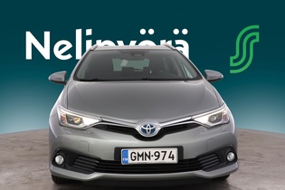Toyota Auris vaihtoauto