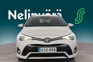 Toyota Avensis vaihtoauto