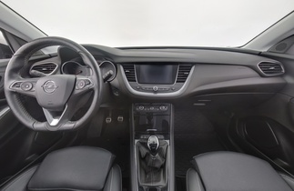 Opel Grandland X vaihtoauto