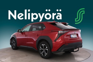 Toyota bZ4X vaihtoauto