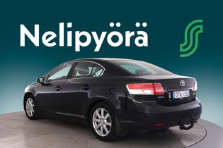 Toyota Avensis vaihtoauto