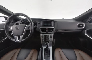Volvo V40 Cross Country vaihtoauto