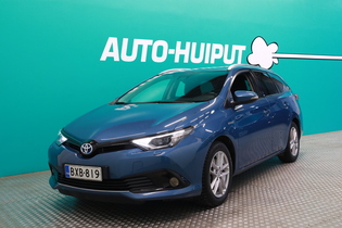 Toyota Auris vaihtoauto