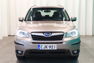 Subaru Forester vaihtoauto