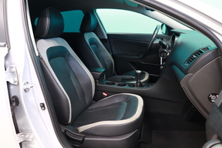 Kia Optima vaihtoauto