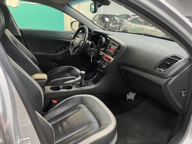 Kia Optima vaihtoauto