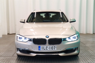 BMW 320 vaihtoauto