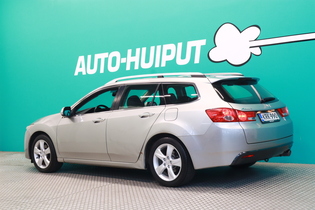 Honda Accord vaihtoauto